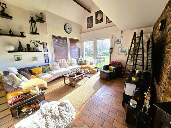 Maison à AUNEAU, 28700 - 7 pièces 165m²