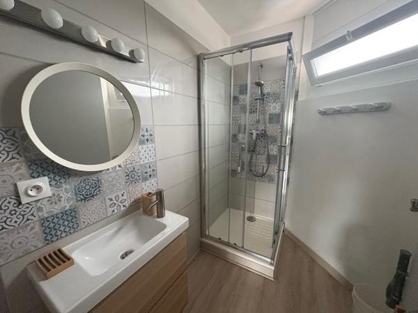 Appartement à louer 700 € CC Talence 1 pièce 26 m² DPE D