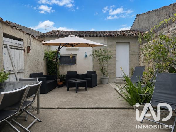 Maison à vendre 4 pièces 99 m² Châteauneuf-sur-Charente