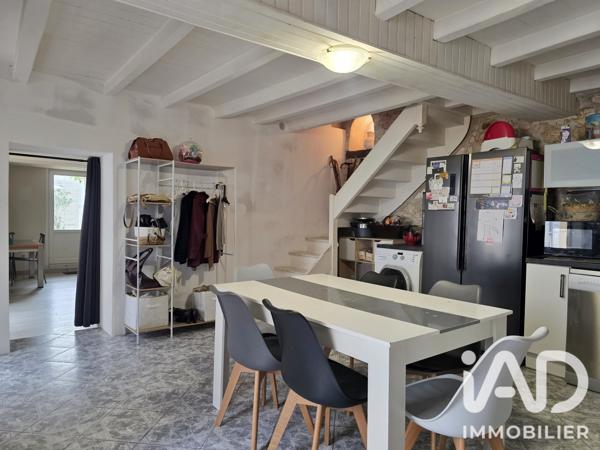 Maison à vendre 4 pièces 99 m² Châteauneuf-sur-Charente