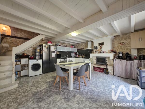 Maison à vendre 4 pièces 99 m² Châteauneuf-sur-Charente