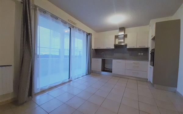 Appartement à louer    3 pièces •  Pézenas