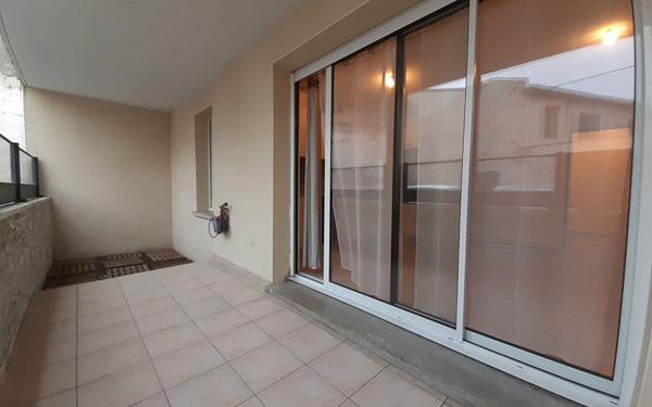 Appartement à louer    3 pièces •  Pézenas
