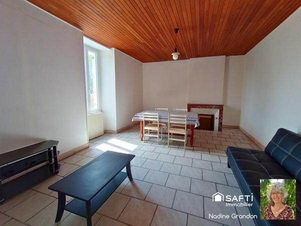 Proche de toutes les commodités - 4 chambres, garage, jardin