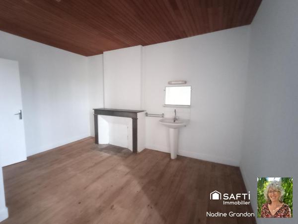 Proche de toutes les commodités - 4 chambres, garage, jardin