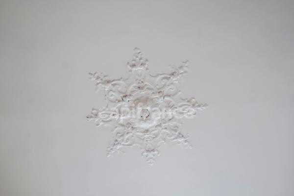 Appartement à vendre 4 pièces PARIS 9EME ARRONDISSEMENT (75) - Raffiné 4 pièces Haussmannien avec ascenseur, sublimé par ses moulures, cheminées, parquet, au coeur de la Nouvelle Athènes