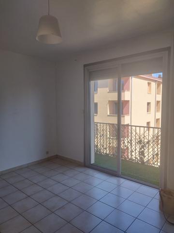 APPARTEMENT T3 BERGES DE L'AUDE CARCASSONNE