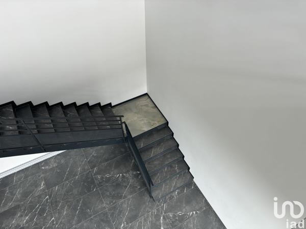 Location atelier 100 m² Courtry