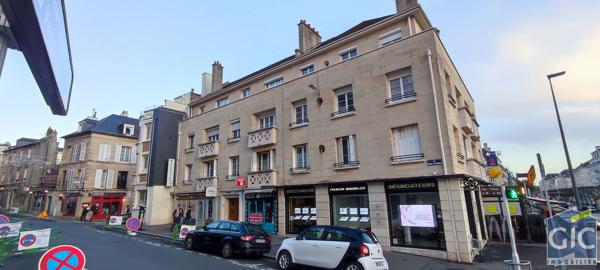 A LOUER APPARTEMENT DE TROIS PIECES PRINCIPALES CENTRE DE CAEN, Caen 14000