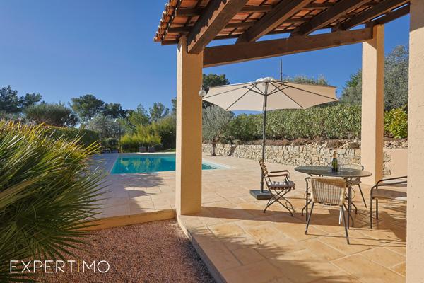 Flayosc (83780) Belle villa avec Mas et piscine à Flayosc