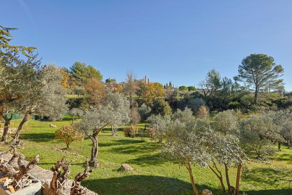 Flayosc (83780) Belle villa avec Mas et piscine à Flayosc