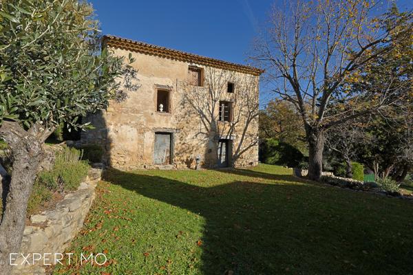 Flayosc (83780) Belle villa avec Mas et piscine à Flayosc