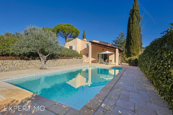 Flayosc (83780) Belle villa avec Mas et piscine à Flayosc