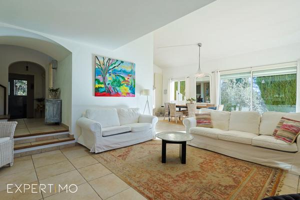 Flayosc (83780) Belle villa avec Mas et piscine à Flayosc