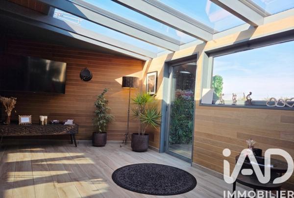 Maison à vendre 5 pièces 77,3 m² Roquebrune-sur-Argens