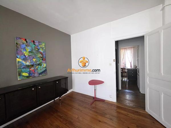 Vente                                                      Appartement
                        
                     4 pièces                      98 m2                     à Tarbes
