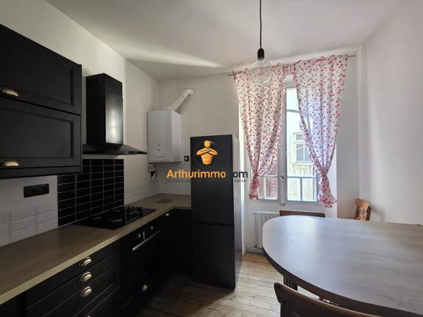 Vente                                                      Appartement
                        
                     4 pièces                      98 m2                     à Tarbes