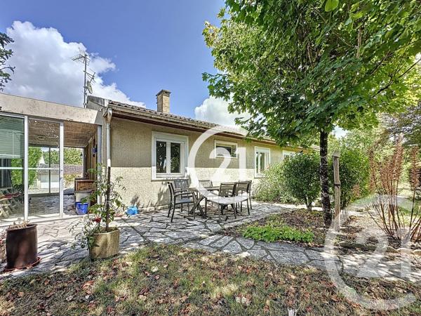 Maison à vendre  4 pièces - 109 m2 CHATEAUBERNARD - 16