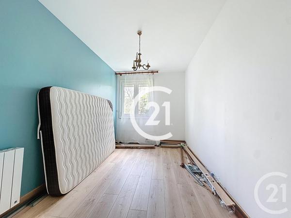 Maison à vendre  4 pièces - 109 m2 CHATEAUBERNARD - 16