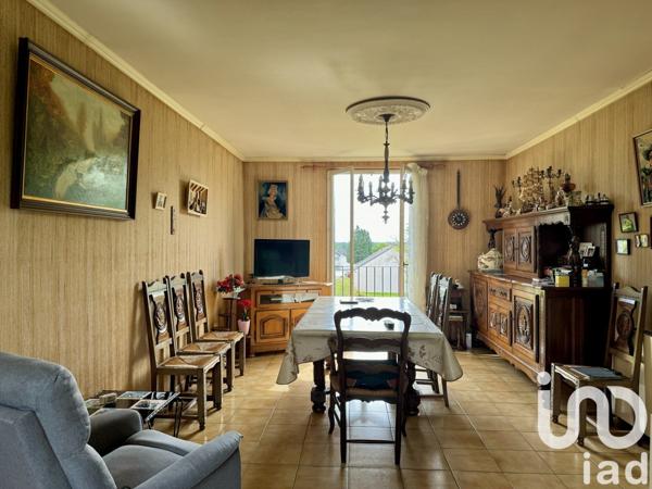 Maison 5 pièces de 100 m² à Miniac-Morvan (35540)