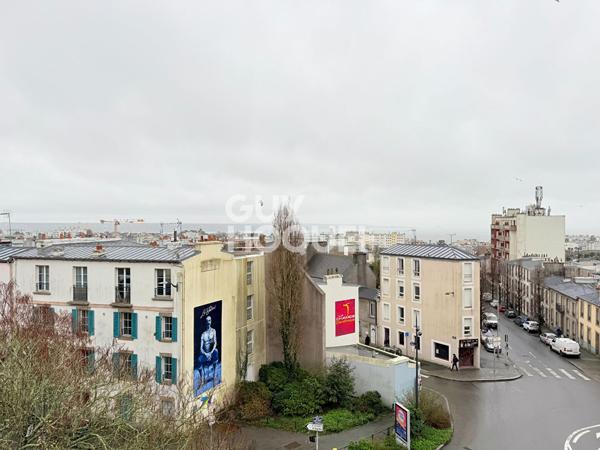 A vendre - Studio meublé  -  Quartier St Martin  BREST
