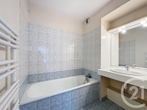 Appartement F3 à vendre  3 pièces - 69 m2 LYON - 69008