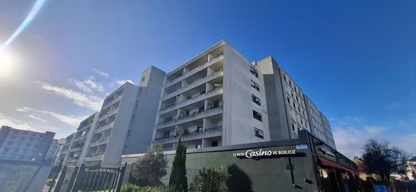 Appartement JARDINS DE LONGCHAMPS 5 pièces 100 m2