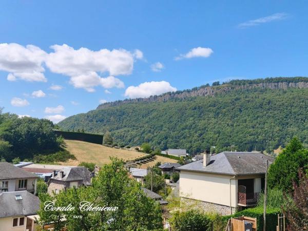 Maison à rénover avec vue sur les orgues