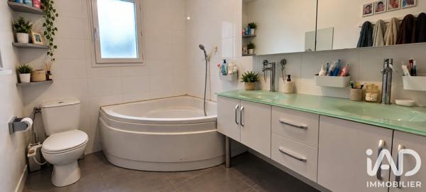 Maison à vendre 5 pièces 125 m² Iteuil