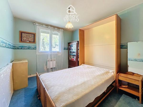 Maison
                                                                                                                                                                                                                                                                                                                        4 pièce(s)                                                                                                                                                                                                          3 chambre(s)                                                                                                                                                                                                          94  m²