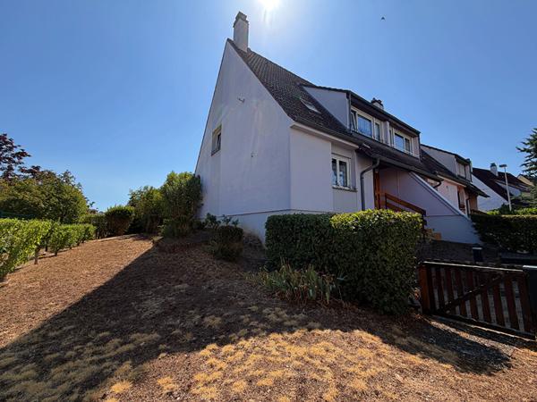Maison 5 pièces - 110m² avec jardin à rénover