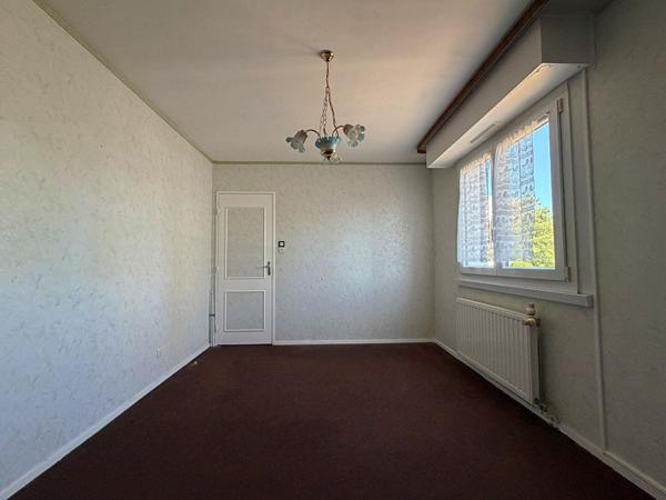 Maison 5 pièces - 110m² avec jardin à rénover
