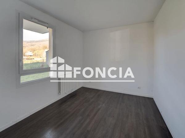 À vendre Appartement 4 pièces 79 m² - Péron 01630