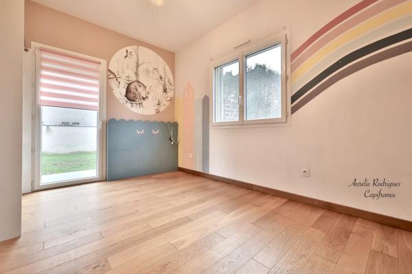 Maison à vendre 5 pièces LA CHAPELLE DE GUINCHAY (71)