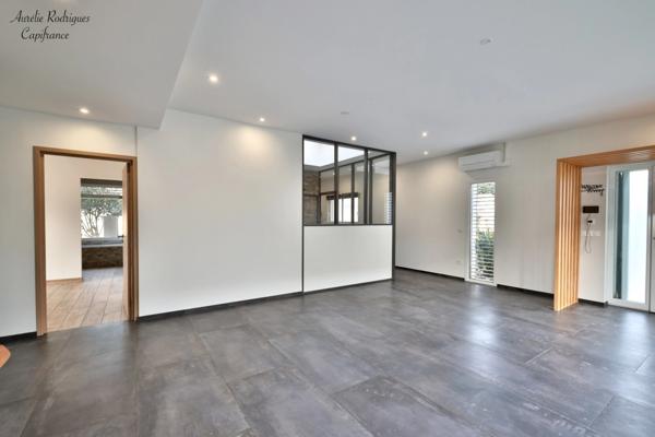 Maison à vendre 5 pièces LA CHAPELLE DE GUINCHAY (71)