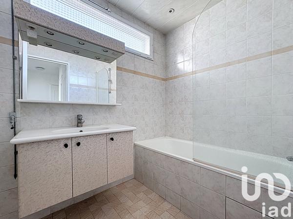 Appartement à vendre 3 pièces 64 m² Le Bourget