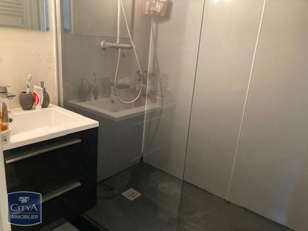 Appartement à louer 2 pièces 45.7m²