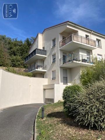 Appartement à louer 2 pièces 45.7m²