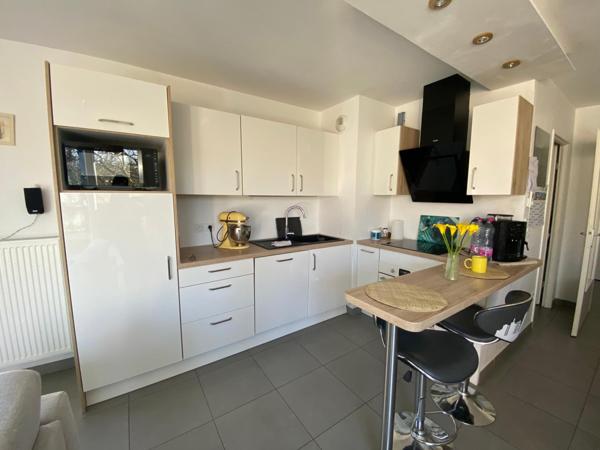 Appartement dernier étage 3 chambres terrasse