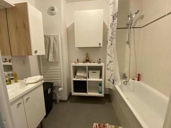 Appartement dernier étage 3 chambres terrasse