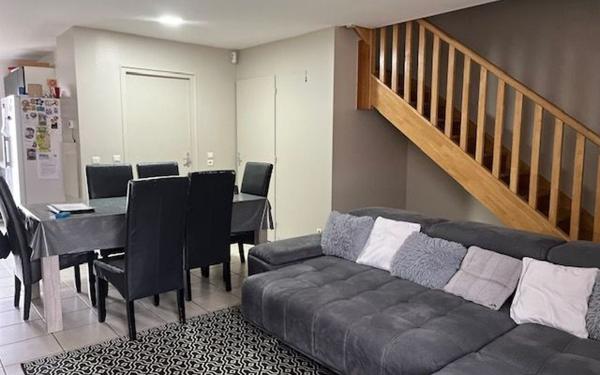 Maison à vendre    4 pièces • 78,40 m2 Neuilly-en-Thelle