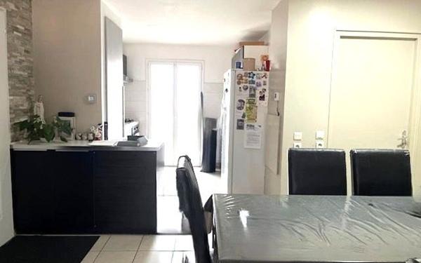 Maison à vendre    4 pièces • 78,40 m2 Neuilly-en-Thelle