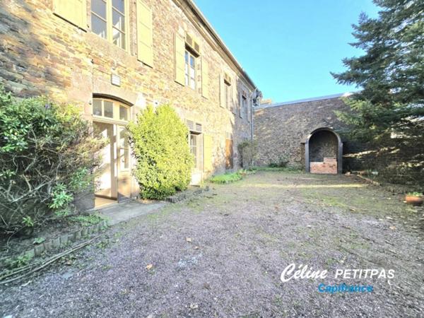 Maison de maître au cœur de l’ancienne cité médiévale