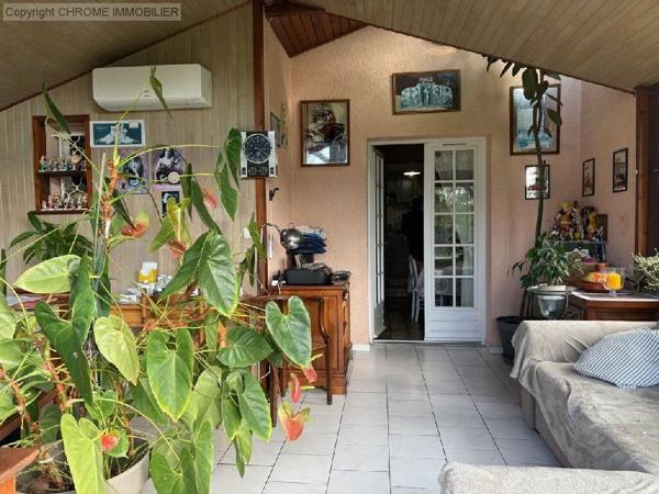 Vente                                                      Maison
                        
                     6 pièces                      148 m2                     à Marmande