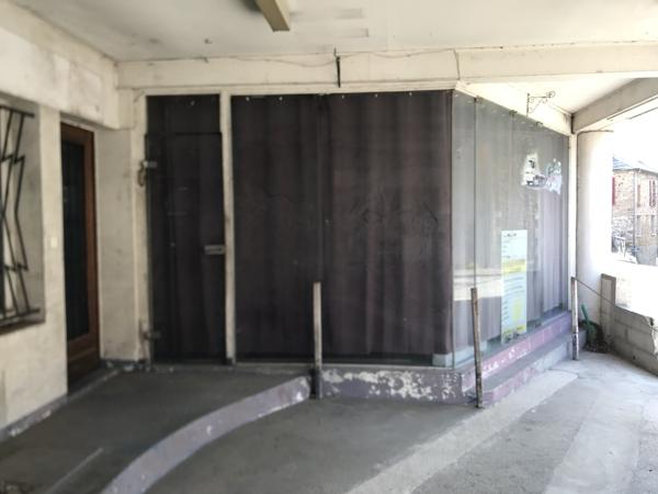 Immeuble
                                                                                                                                                
                                                                                                                                                
                                                                                                                                                
                                                    
                                                                                                                                                                                                                                                                                                                        400  m²