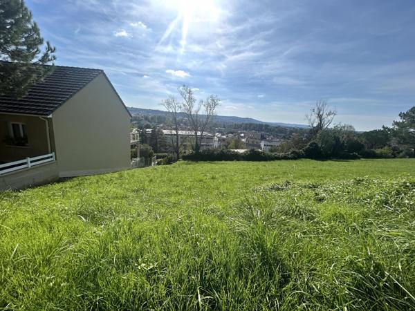 À VENDRE – Terrain à bâtir avec vue panoramique sur Brive-la-Gaillarde