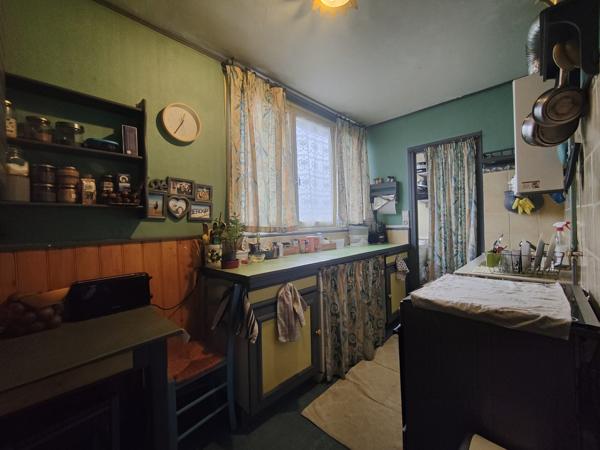 APPARTEMENT DE 78 M² AVEC BALCON, CAVE ET GARAGE PRIVE SITUE AU 1ER ETAGE D'UN IMMEUBLE DE STANDING AU CALME Beauvais (60000)