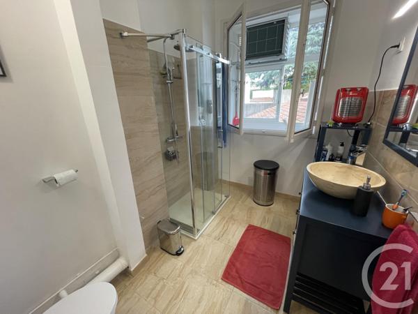 Appartement T1 à vendre  1 pièce - 42,42 m2 NIMES - 30