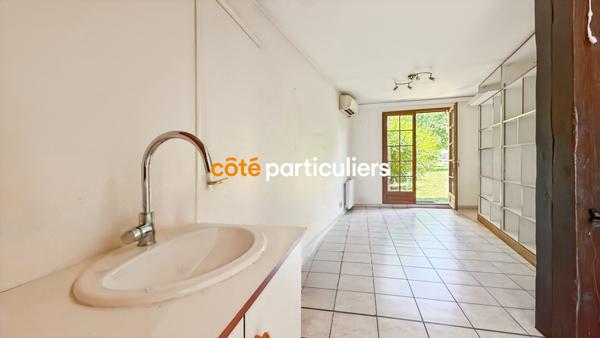 Vente Maison260 m² - 11 Pièces - EVRY GREGY SUR YERRE (77166)