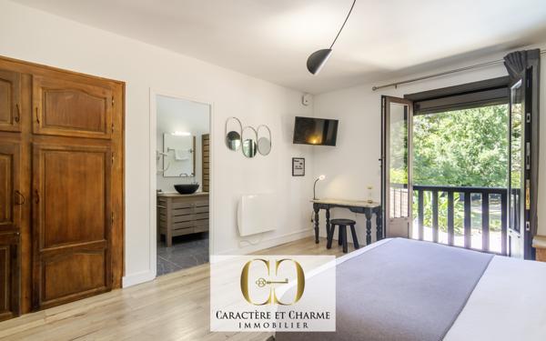 Sarlat-la-Canéda (24200) Propriété. Ancien hôtel restaurant + maison d'habitation.